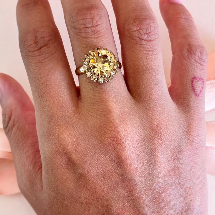 Round bronze gold plated ring