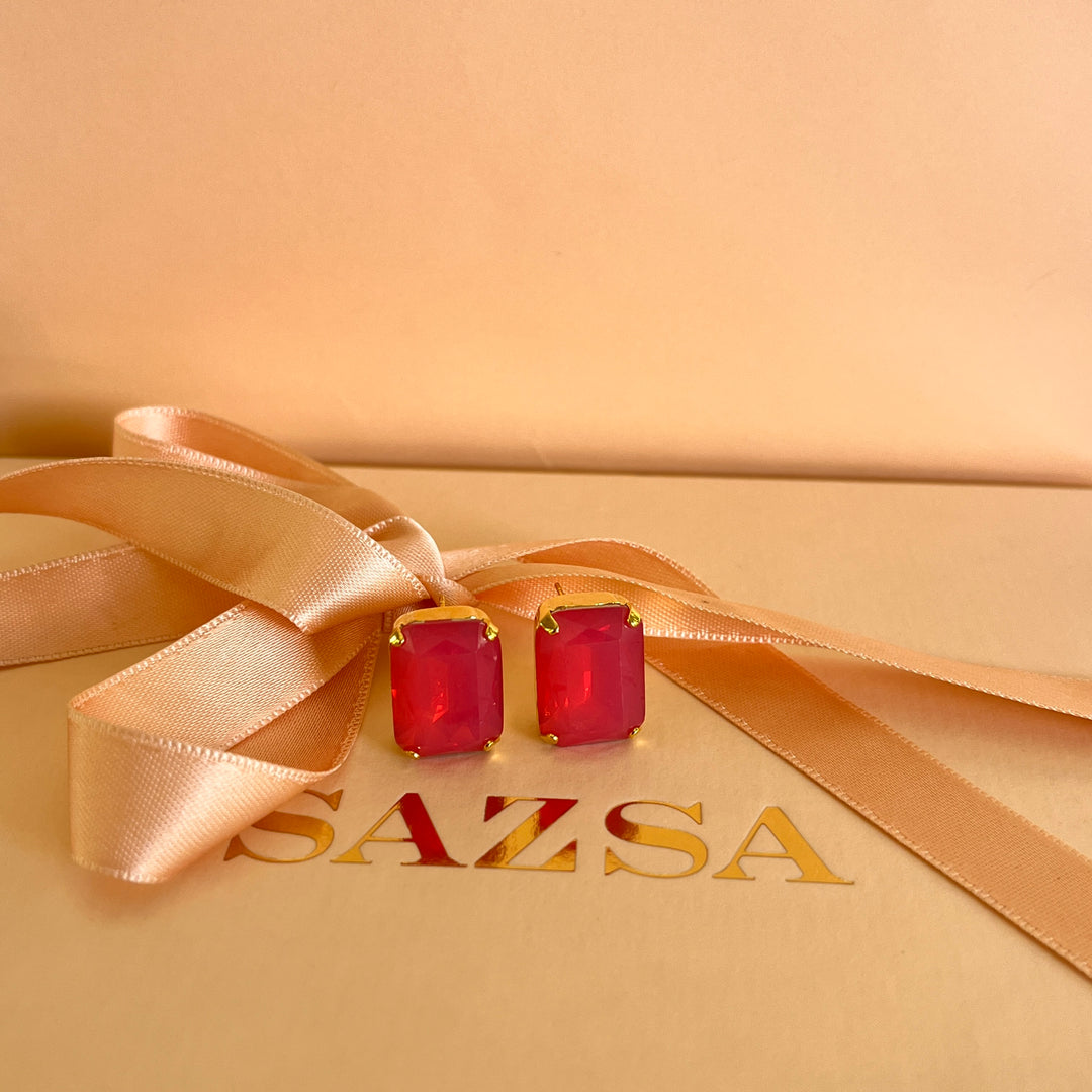 Coral rectangular preciosa crystals set