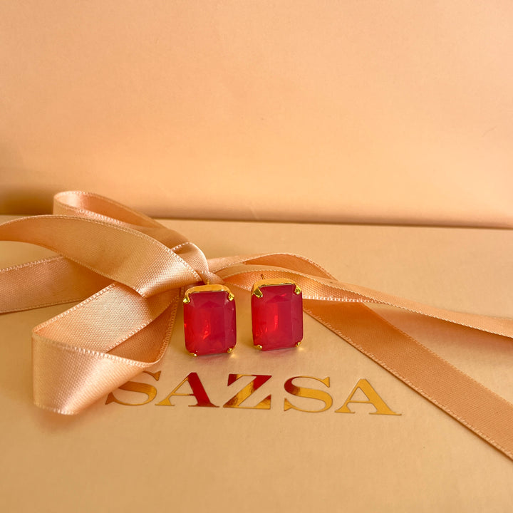 Coral rectangular preciosa crystals set