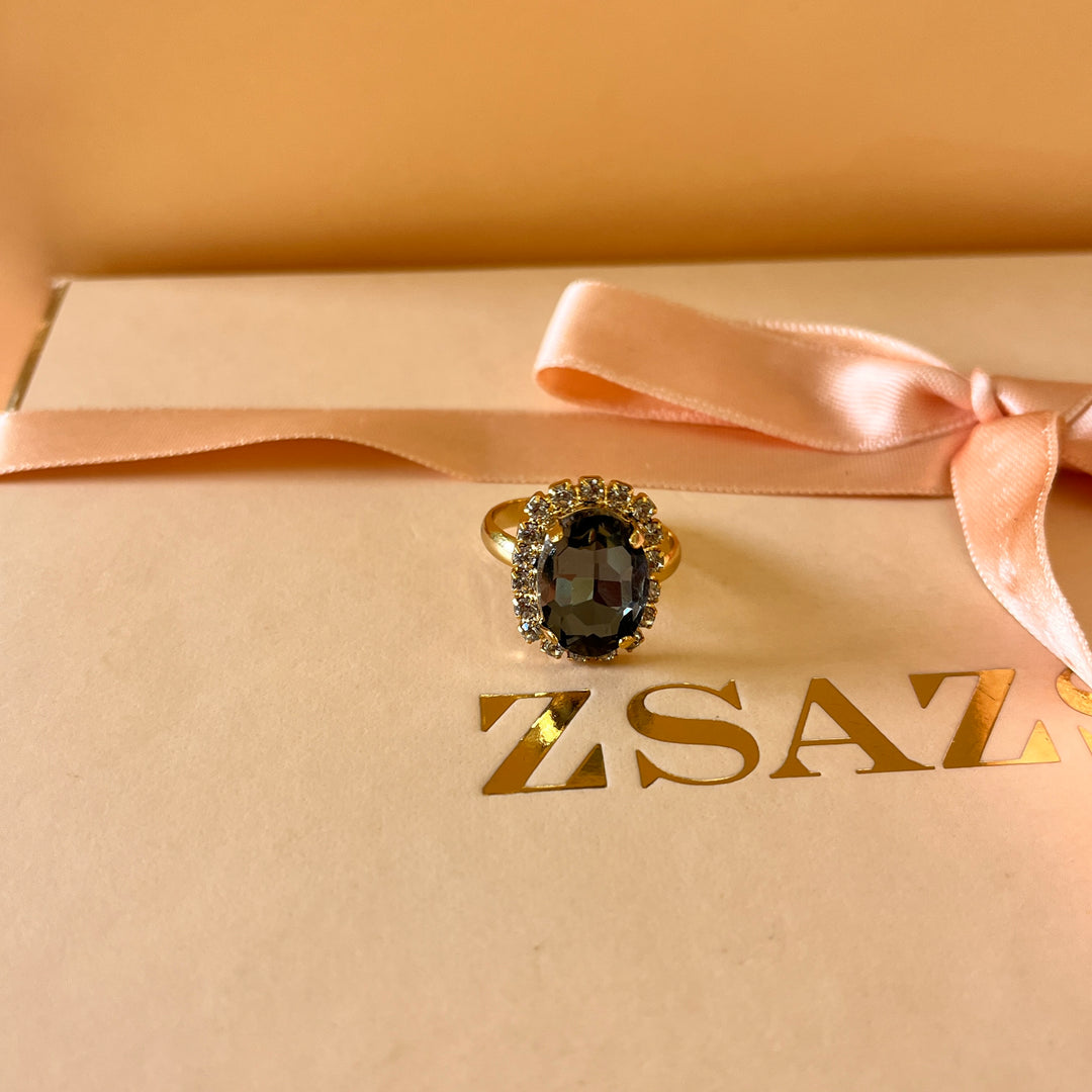 Grey oval preciosa crystals set