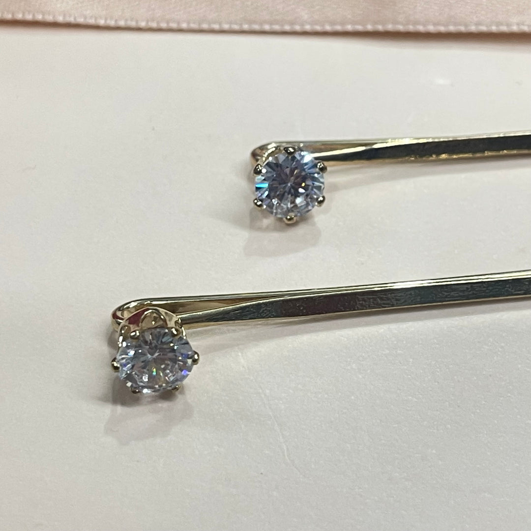 Gold set of 2 hair slides