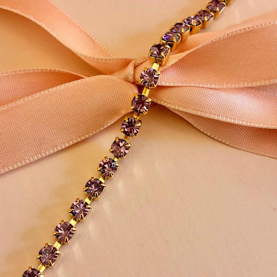 Dainty Mauve Swarovski crystals bracelet