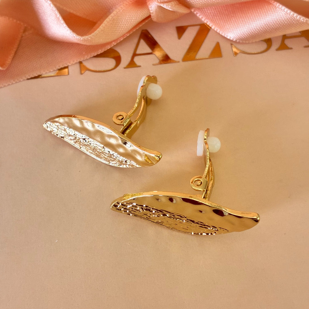 Leaf clip on earrings