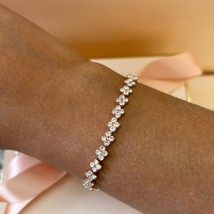 Dainty bracelet
