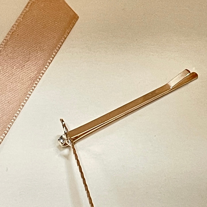 Very delicate flowers headpiece