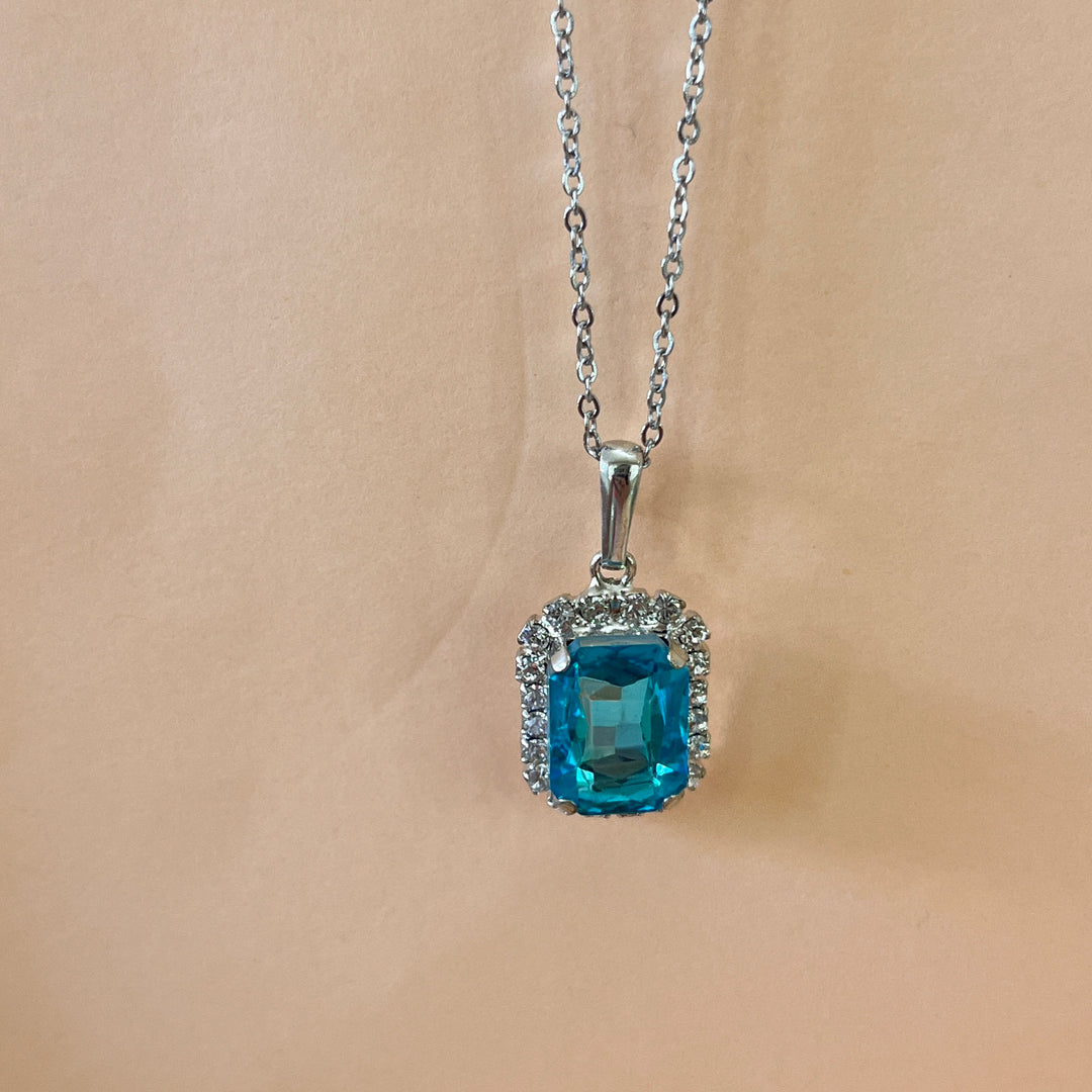 Turquoise rectangular Preciosa crystals pendant and ring