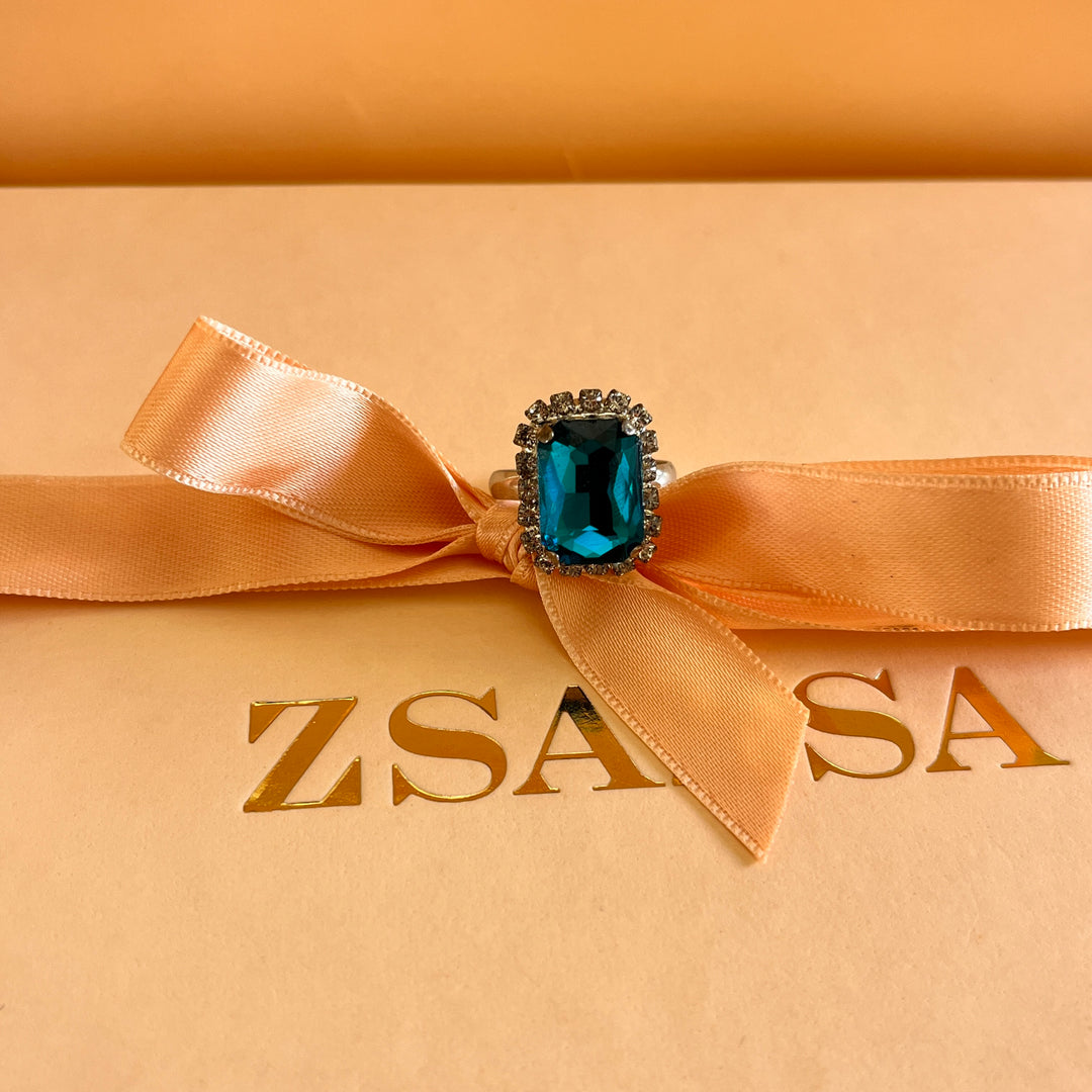 Verdemar rectangular Preciosa crystals set