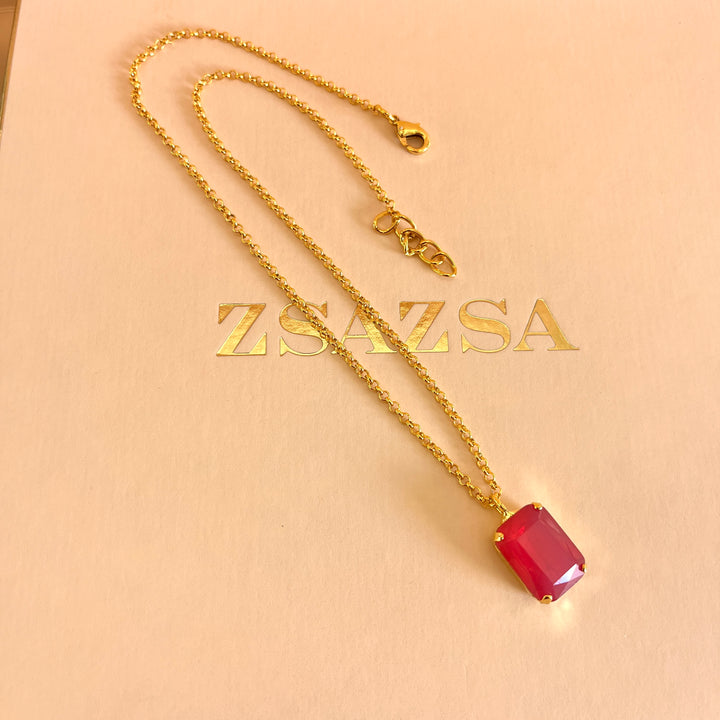 Coral rectangular preciosa crystals set