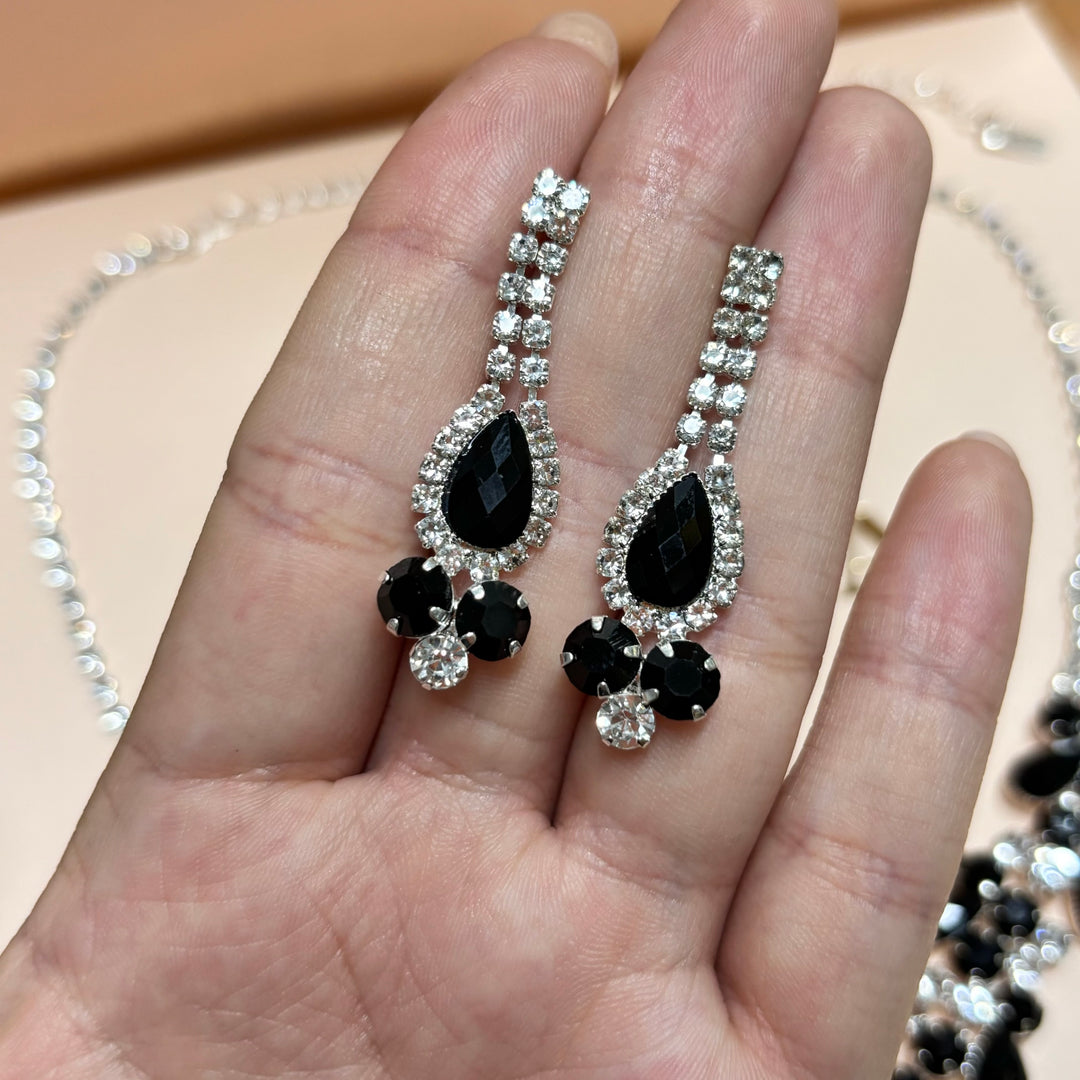 Teardrop black rhinestone silver set