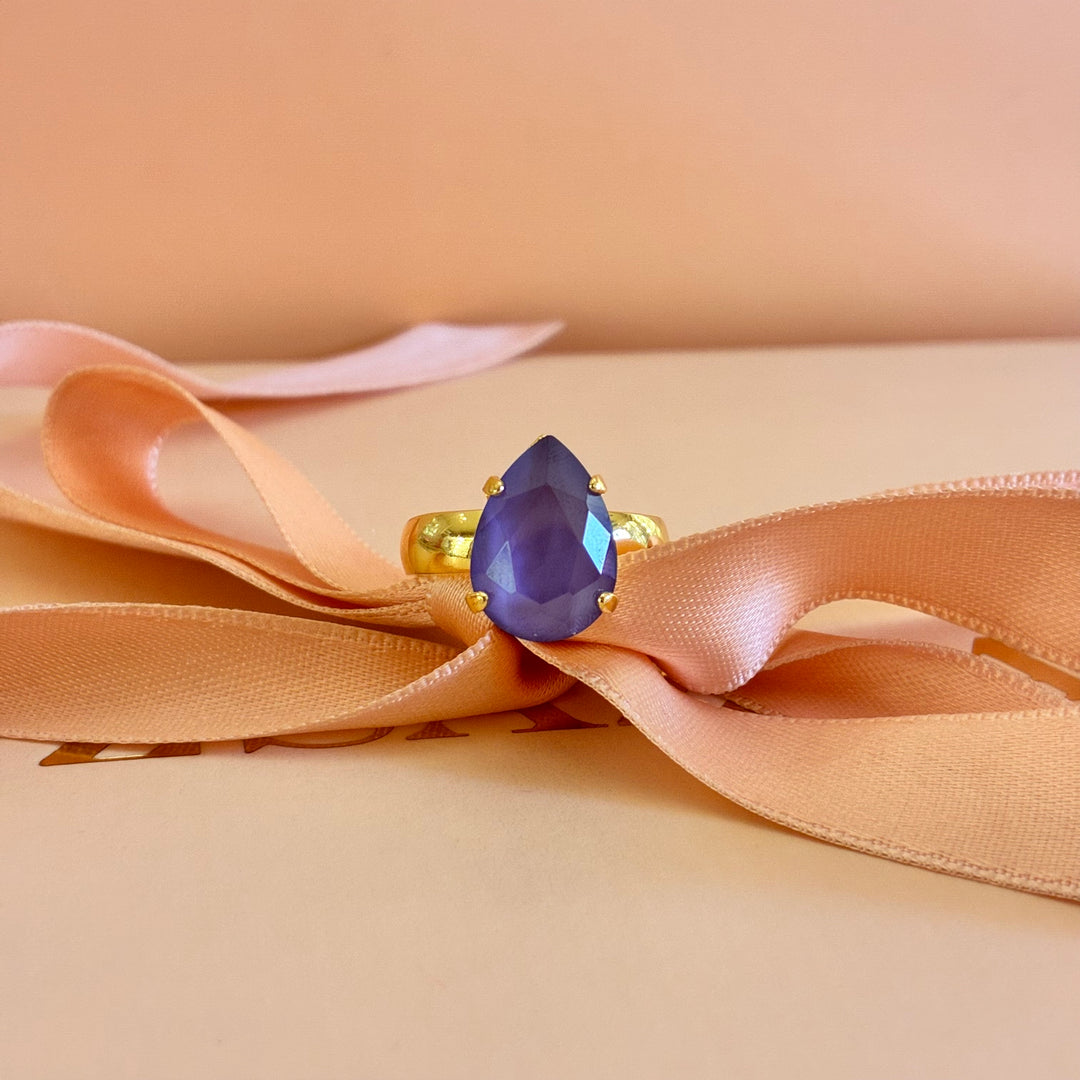 Mix shapes of lilac Swarovski crystals gold plated set