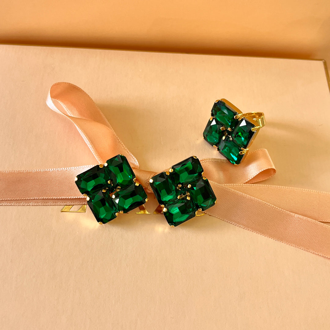 Dark green square preciosa crystals studs and ring