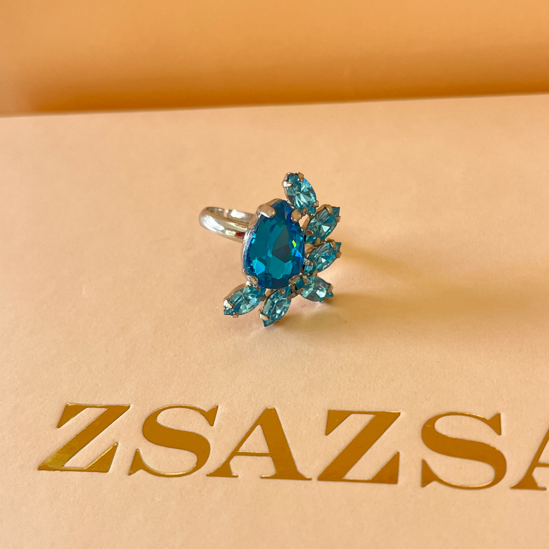 Turquoise Swarovski crystals studs and ring