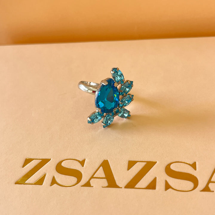 Turquoise Swarovski crystals studs and ring