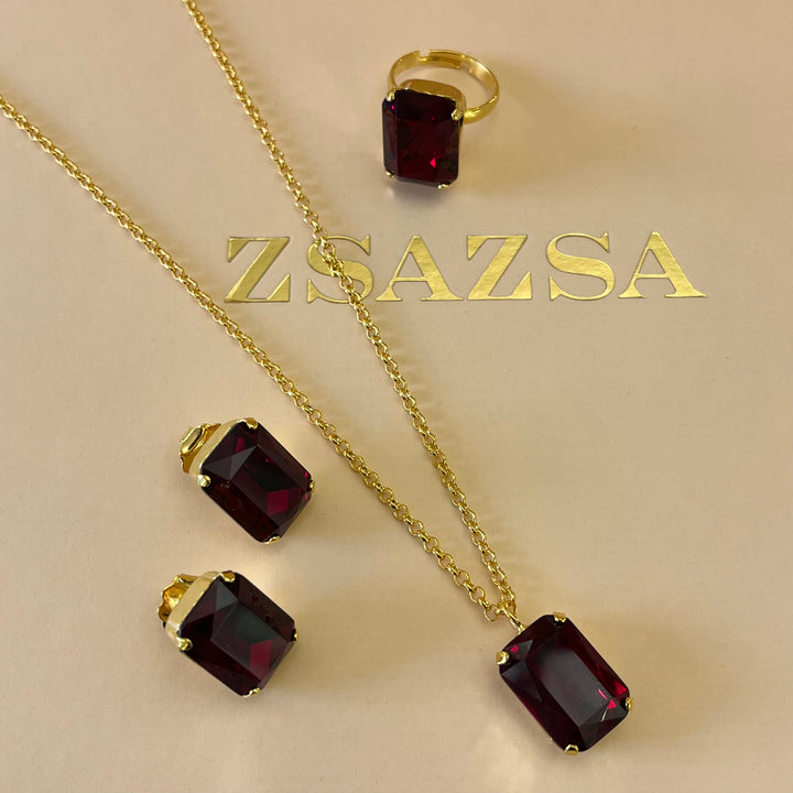Dark red preciosa Crystals set