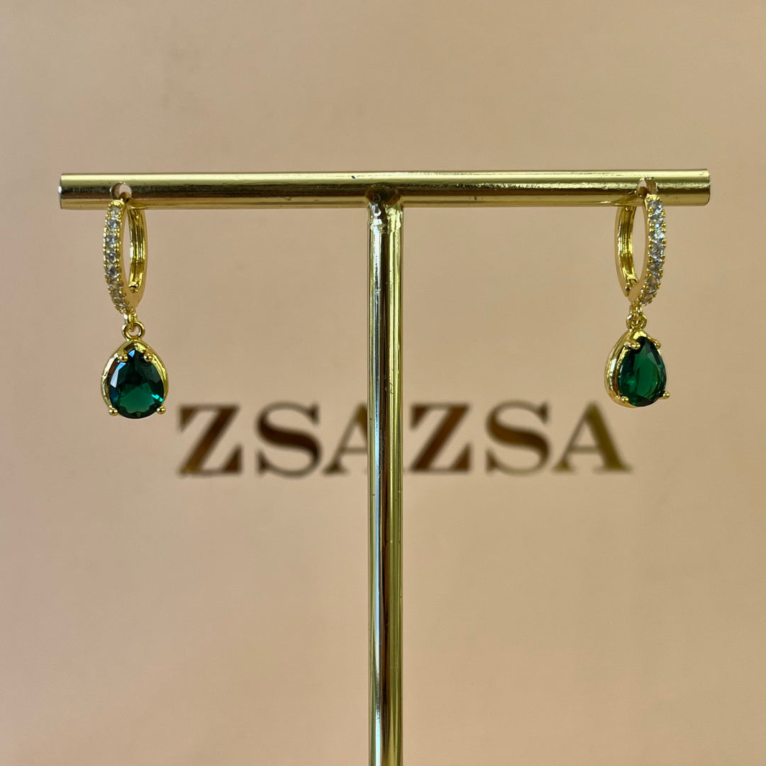 Teardrop zircone hoops