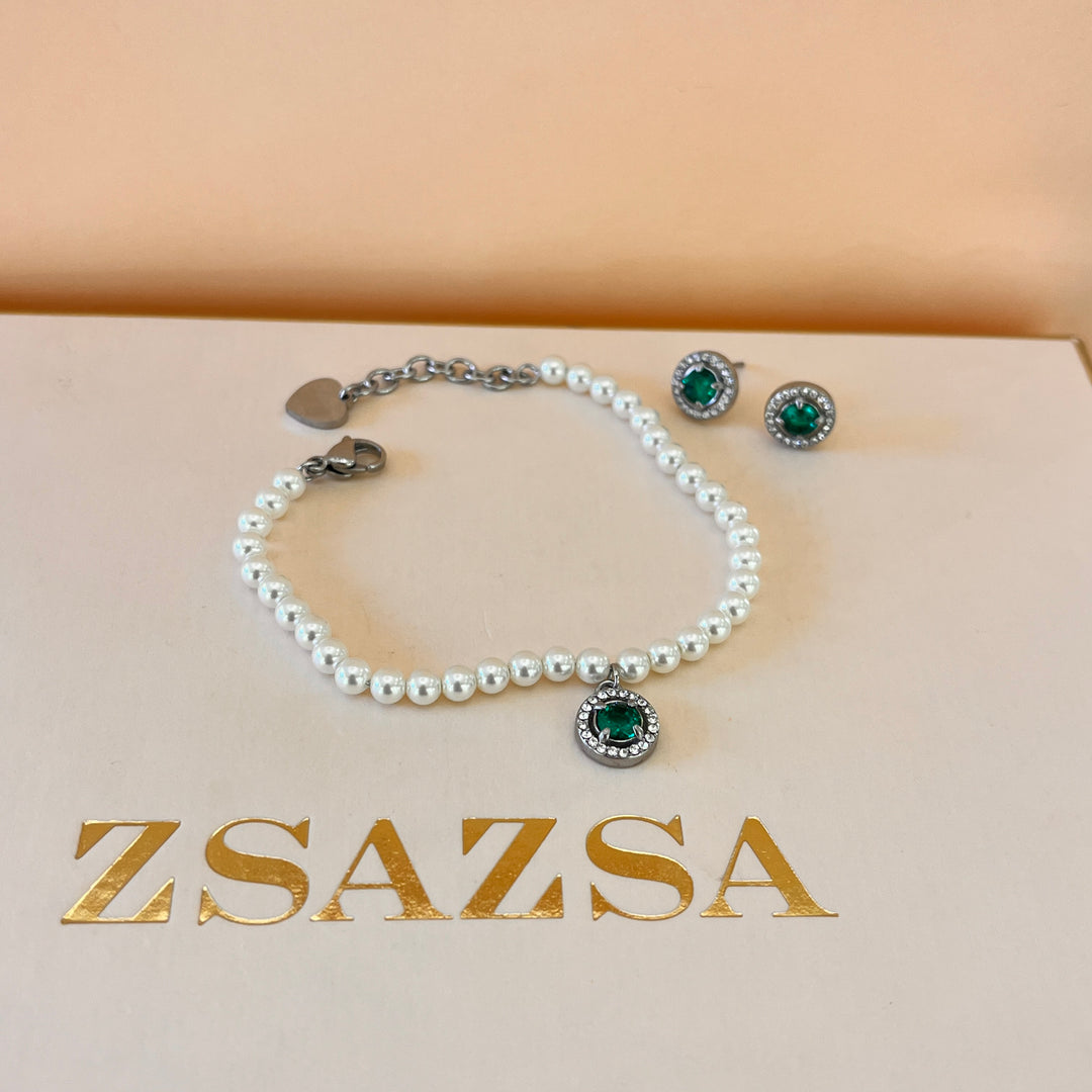 Dark green zircone studs and bracelet