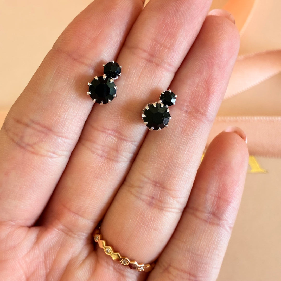 Black studs Swarovski crystals