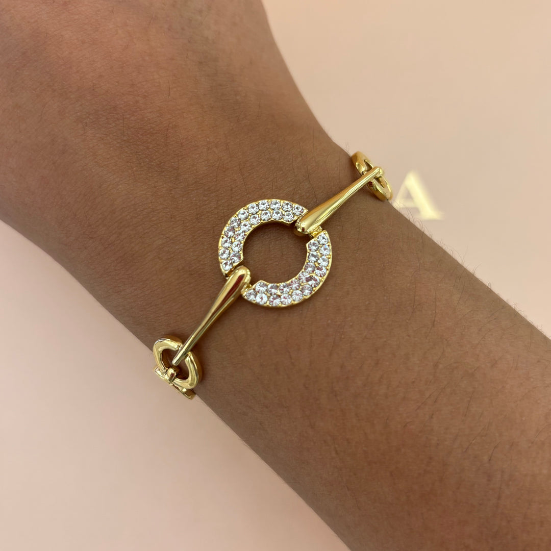 Dainty bracelet