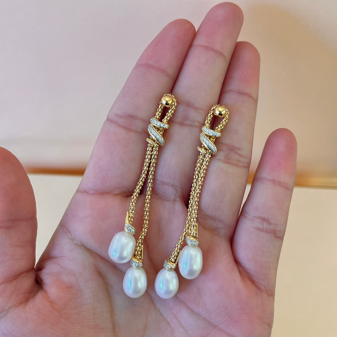 Elegant pearl set