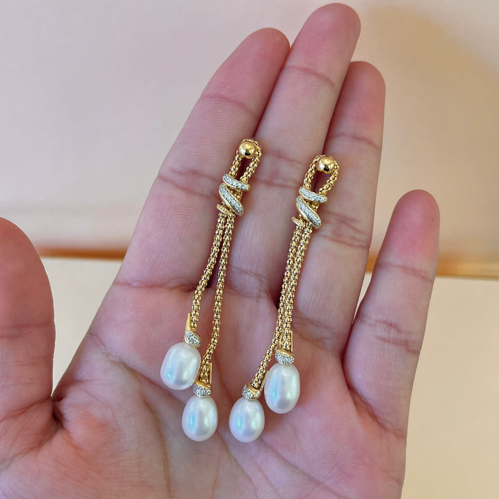 Elegant pearl set