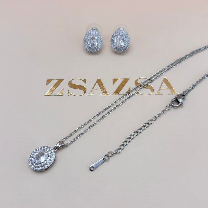 Oval zircone set