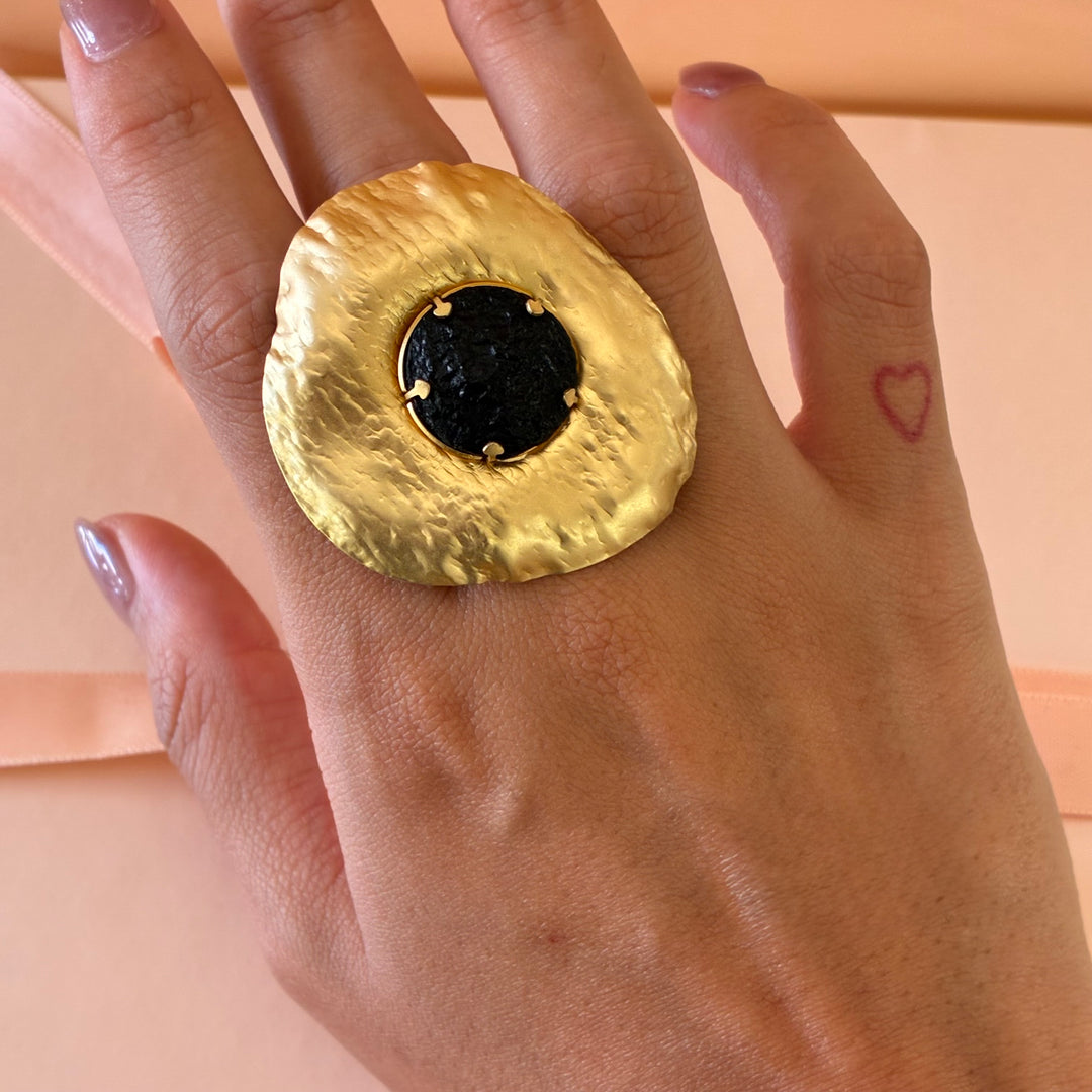 Handmade black gold plated set