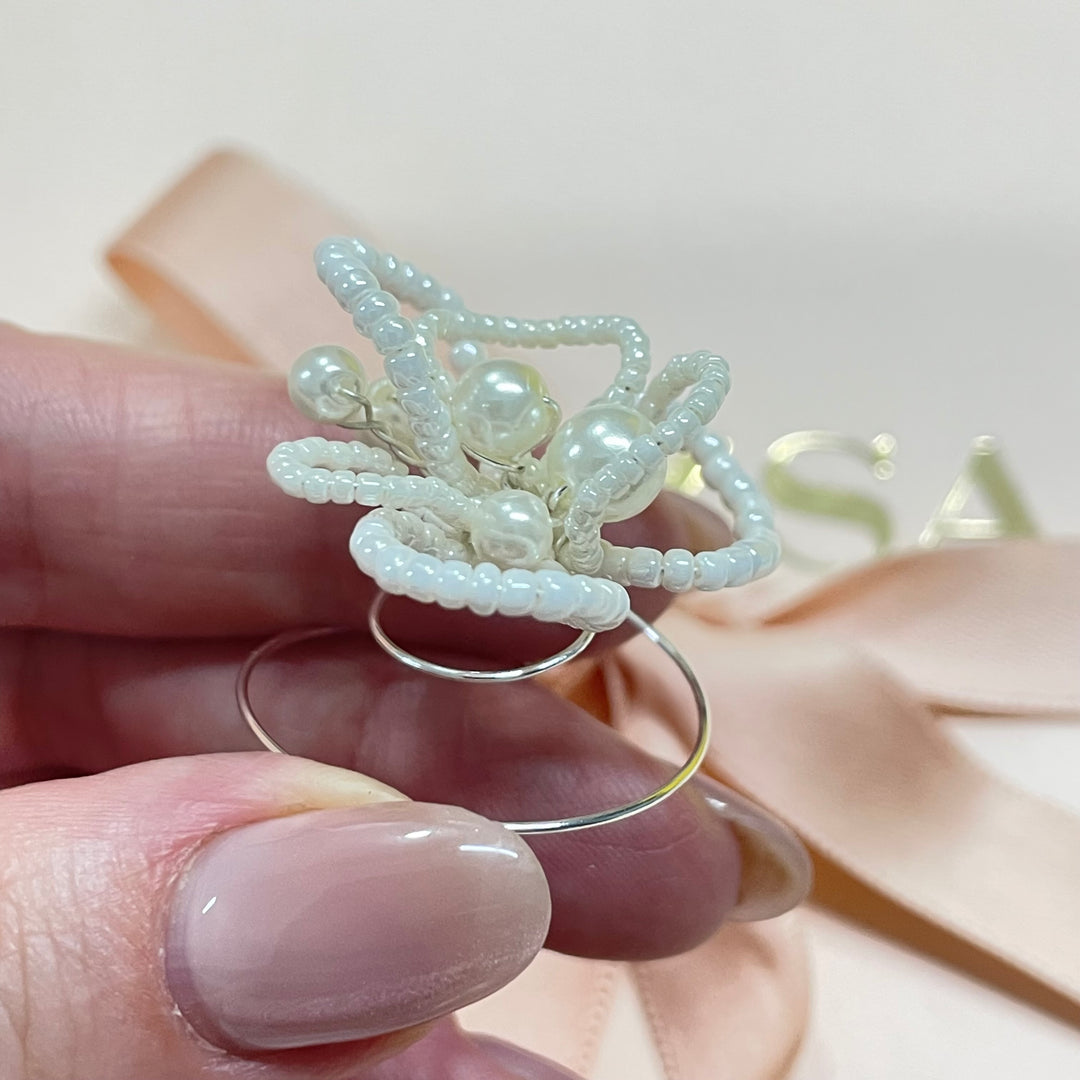 Flower hair pearl spiral