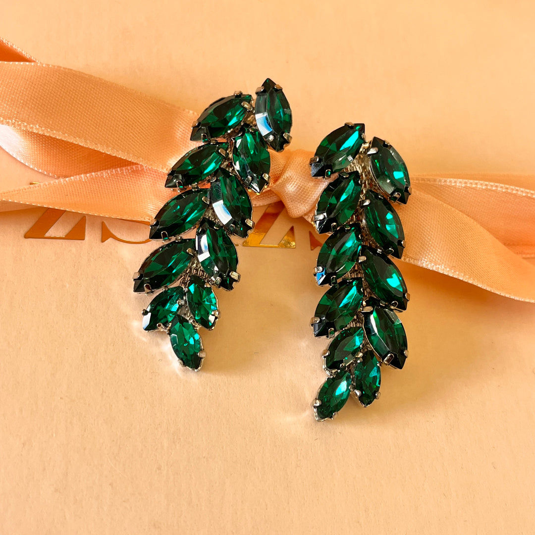 Dark green marquise preciosa crystals set