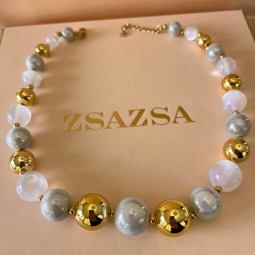 White & grey resin set