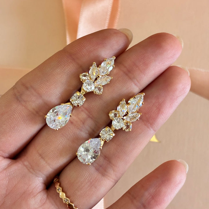 Marquise and teardrop zircone gold plated earrings