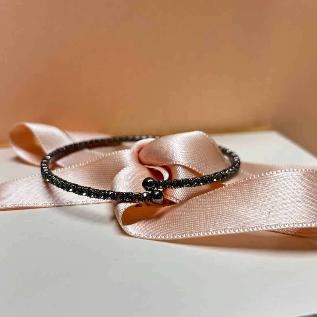 Dainty dark grey bangle