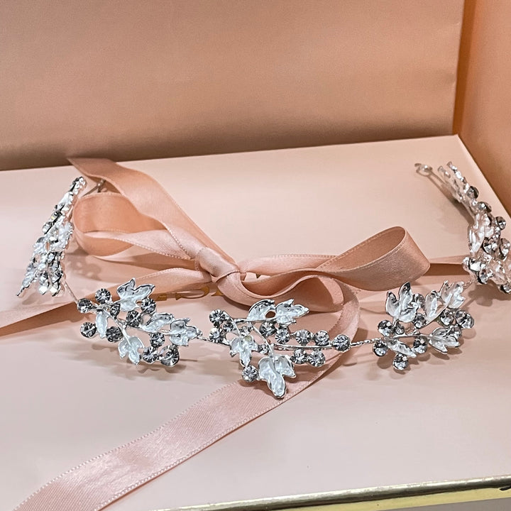 Cluster leave headpiece