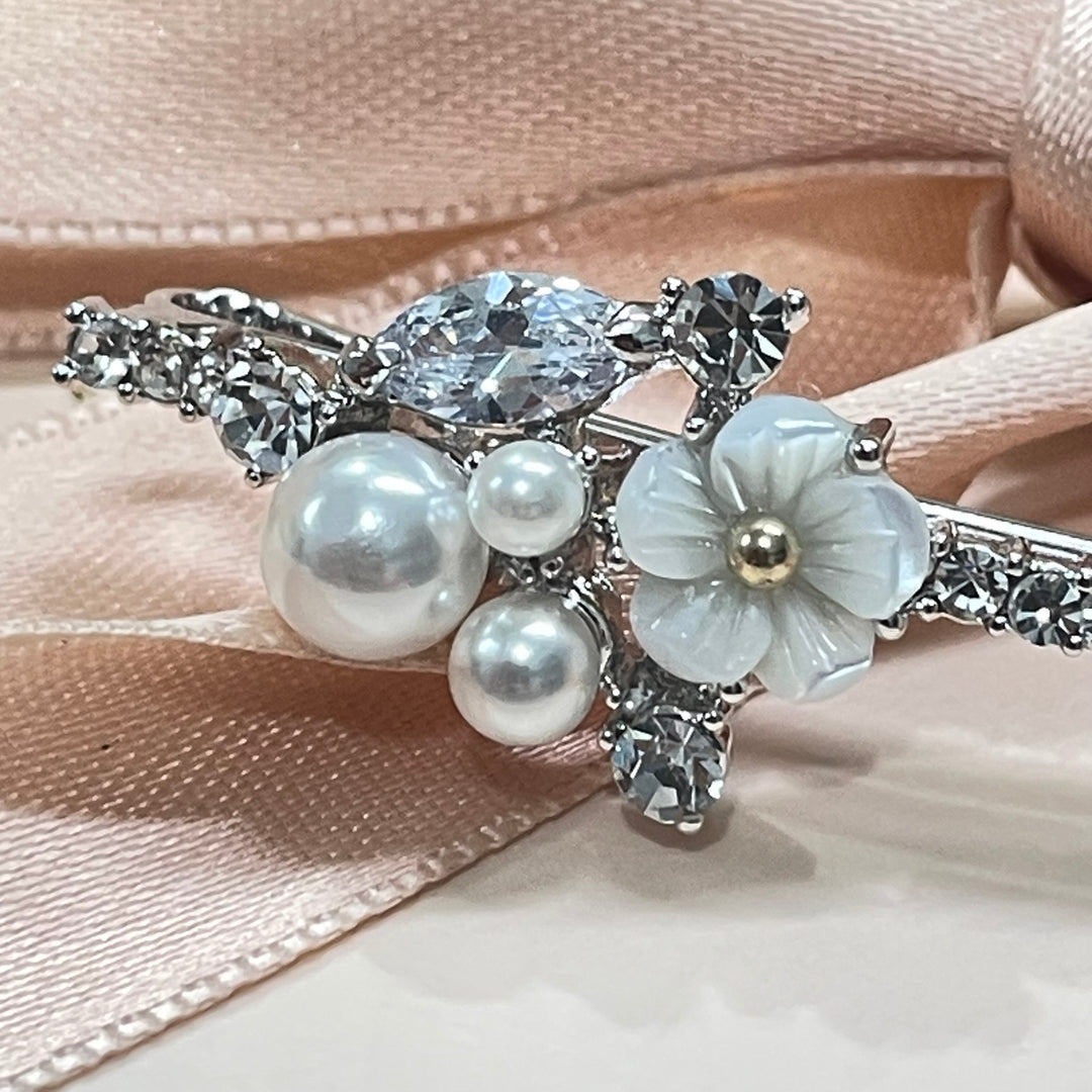 Mother of pearl flower hair clip