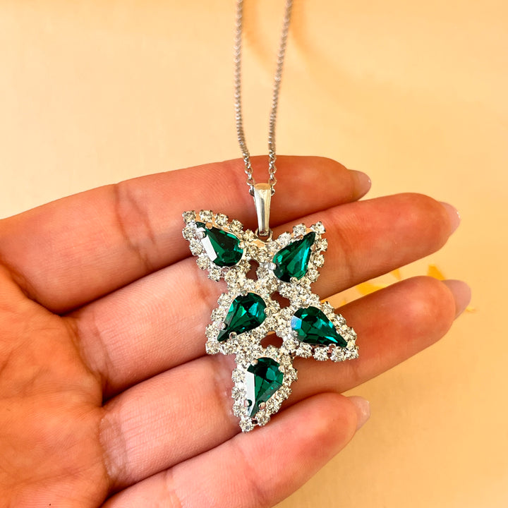 Dark green teardrop preciosa crystal set