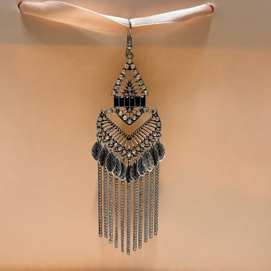 Vintage black rhinestone earrings