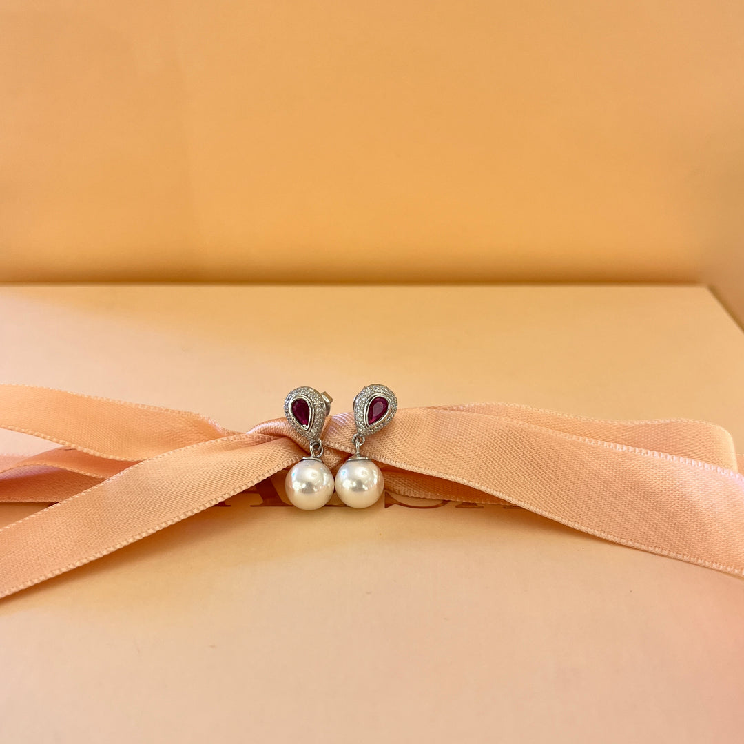 Fuchsia zircone and pearls earrings