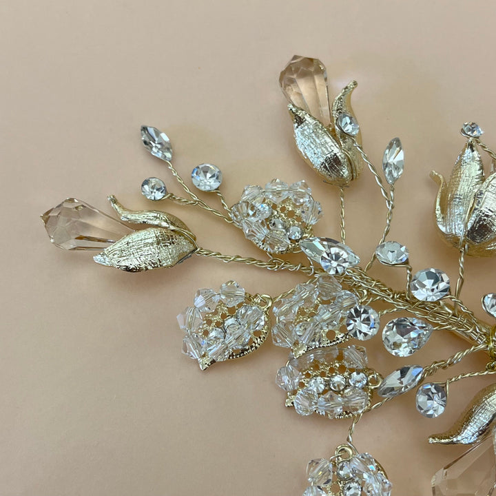Tulip crystals hair clip