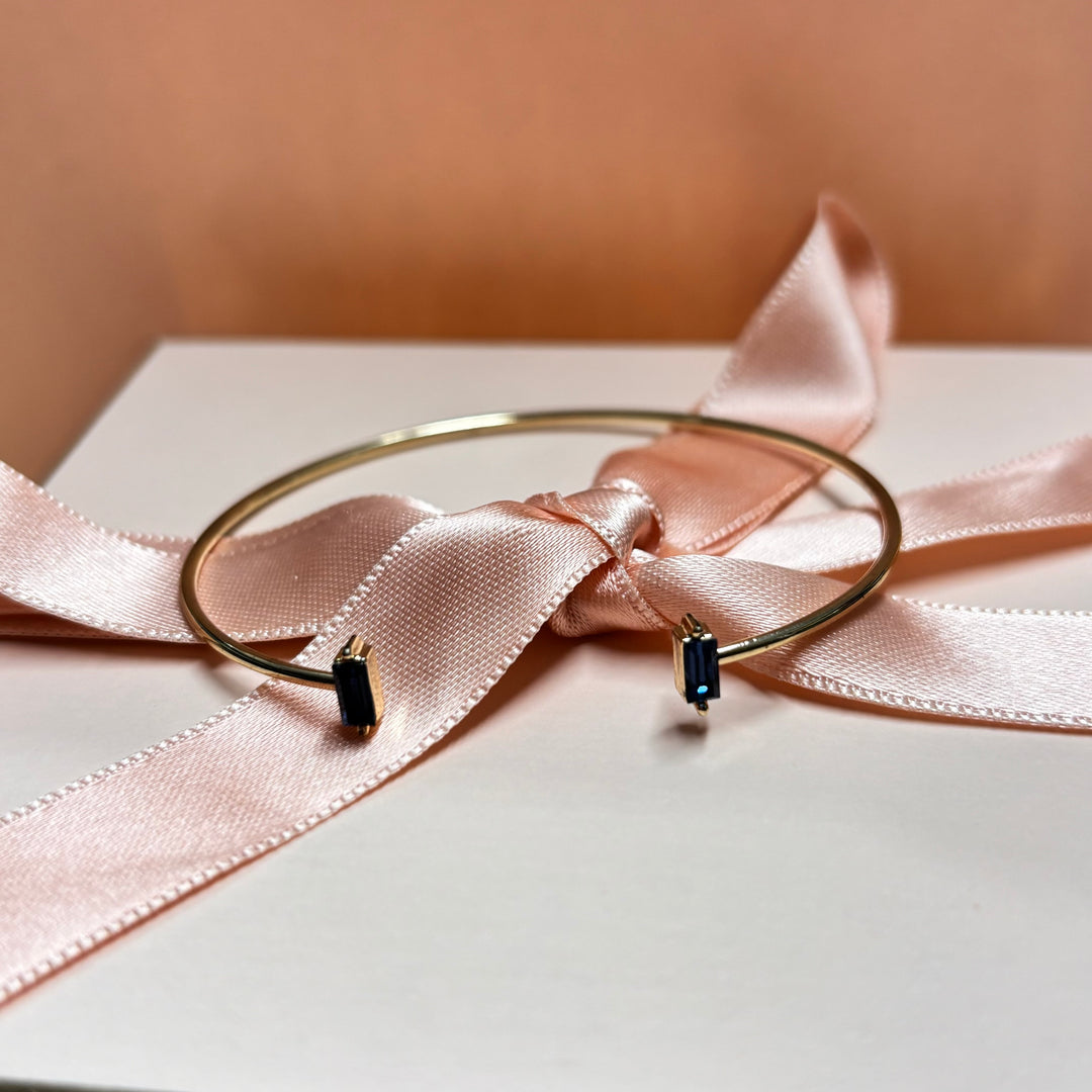Dainty navy blue bangle
