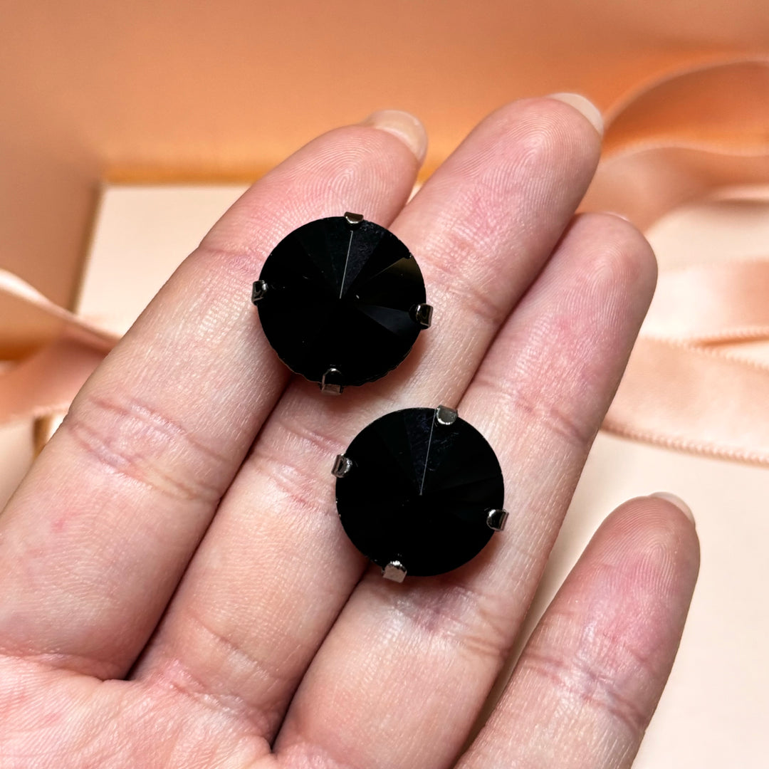 Basic black rhinestone studs