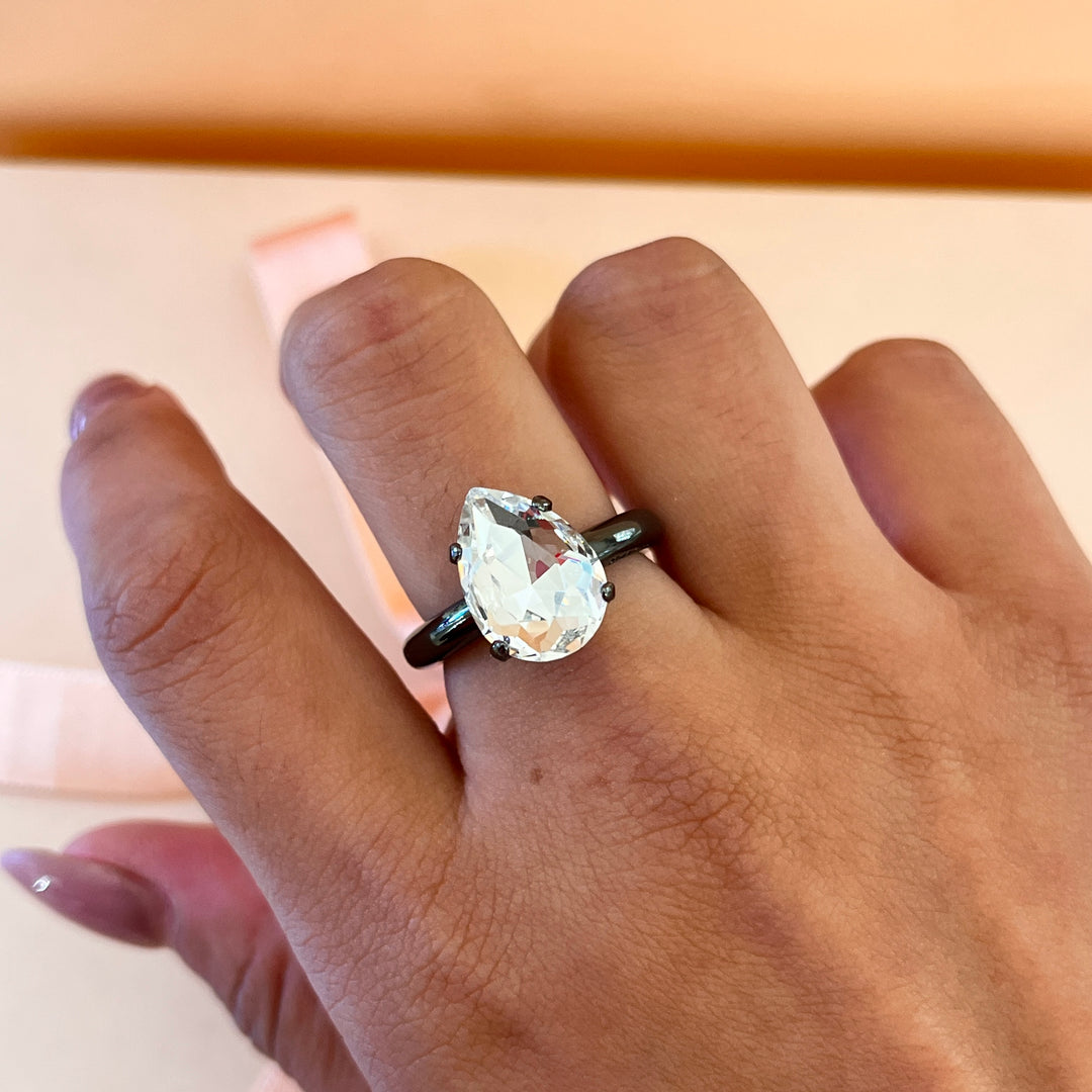 Teardrop Swarovski crystal grey plated ring