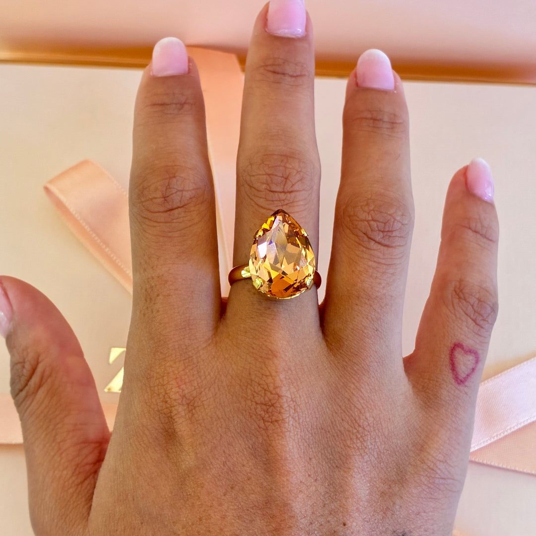 Teardrop Peach Preciosa crystals gold plated set