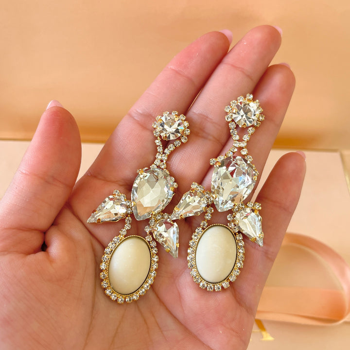 Nude earrings with Swarovski crystals