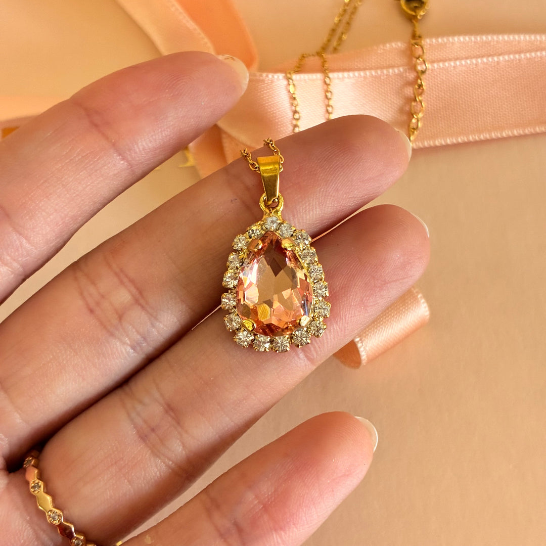 Teardrop Peach Preciosa crystals gold plated set