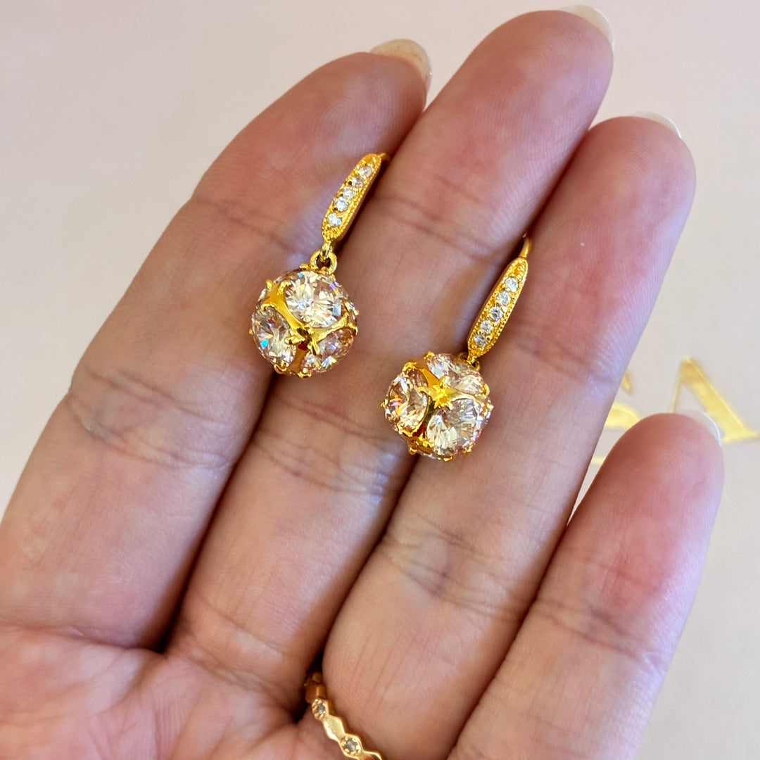 Peach zircone gold plated pendant