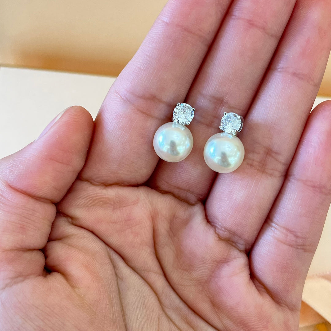 Zircone & pearls studs