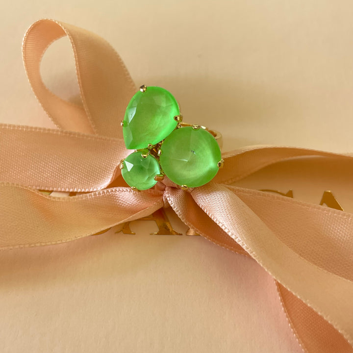 Neon green summer set