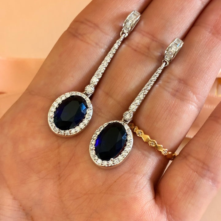 Navy blue zircone oval long earrings