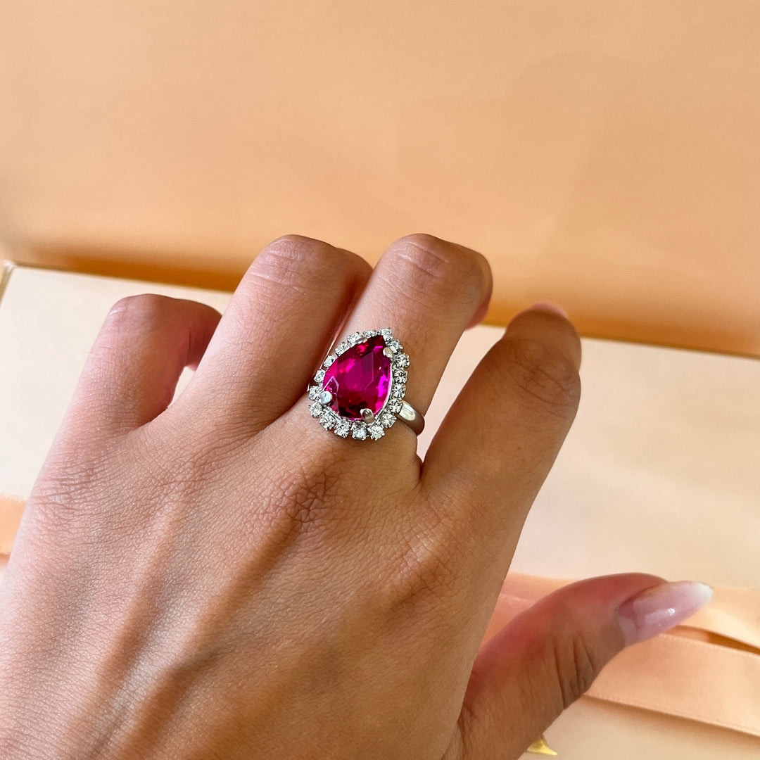 Fuchsia Teardrop Preciosa crystals set