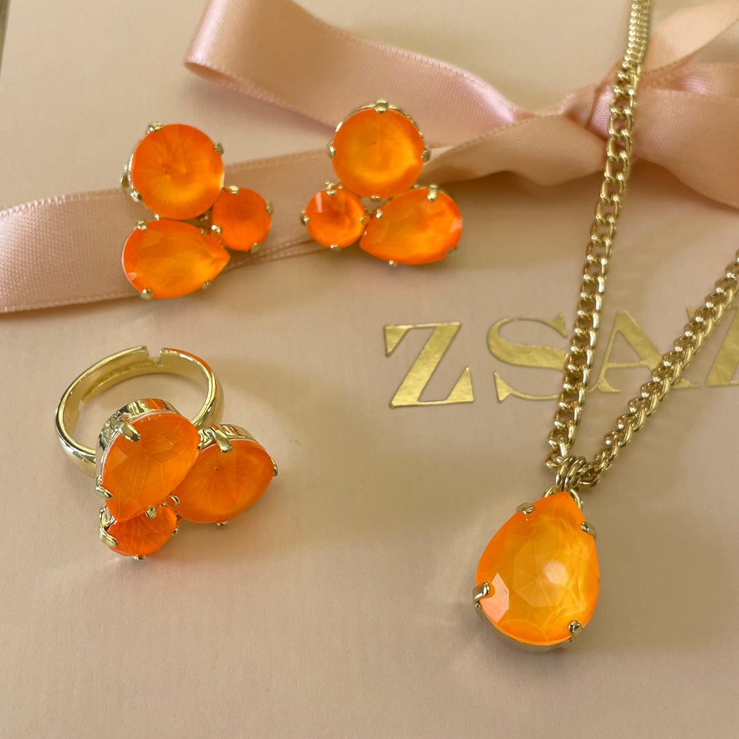 Neon orange summer set