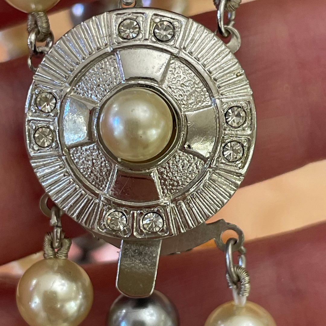 Grey & cream pearls bracelet